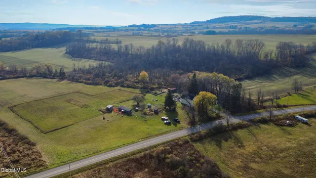 $369,000 | 412 Auriesville Road, Glen, NY 12072