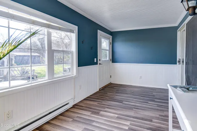 $369,000 | 412 Auriesville Road, Glen, NY 12072