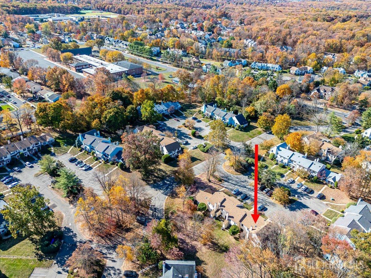 602 Maplecrest Road Edison, NJ 08820 - Photo 39 of 42 an aerial view of residential houses with outdoor space