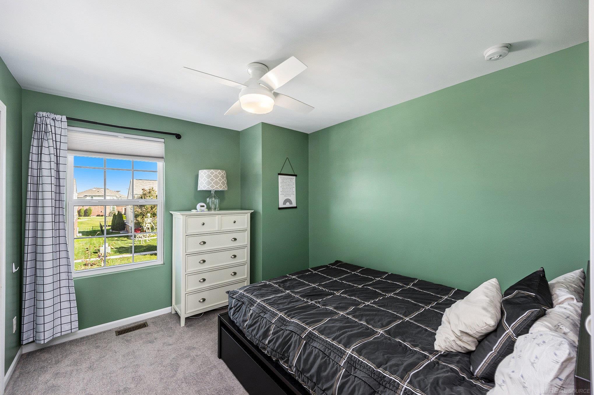 15768 Regent Street Macomb, MI 48044 - Photo 22 of 37 bedroom 4