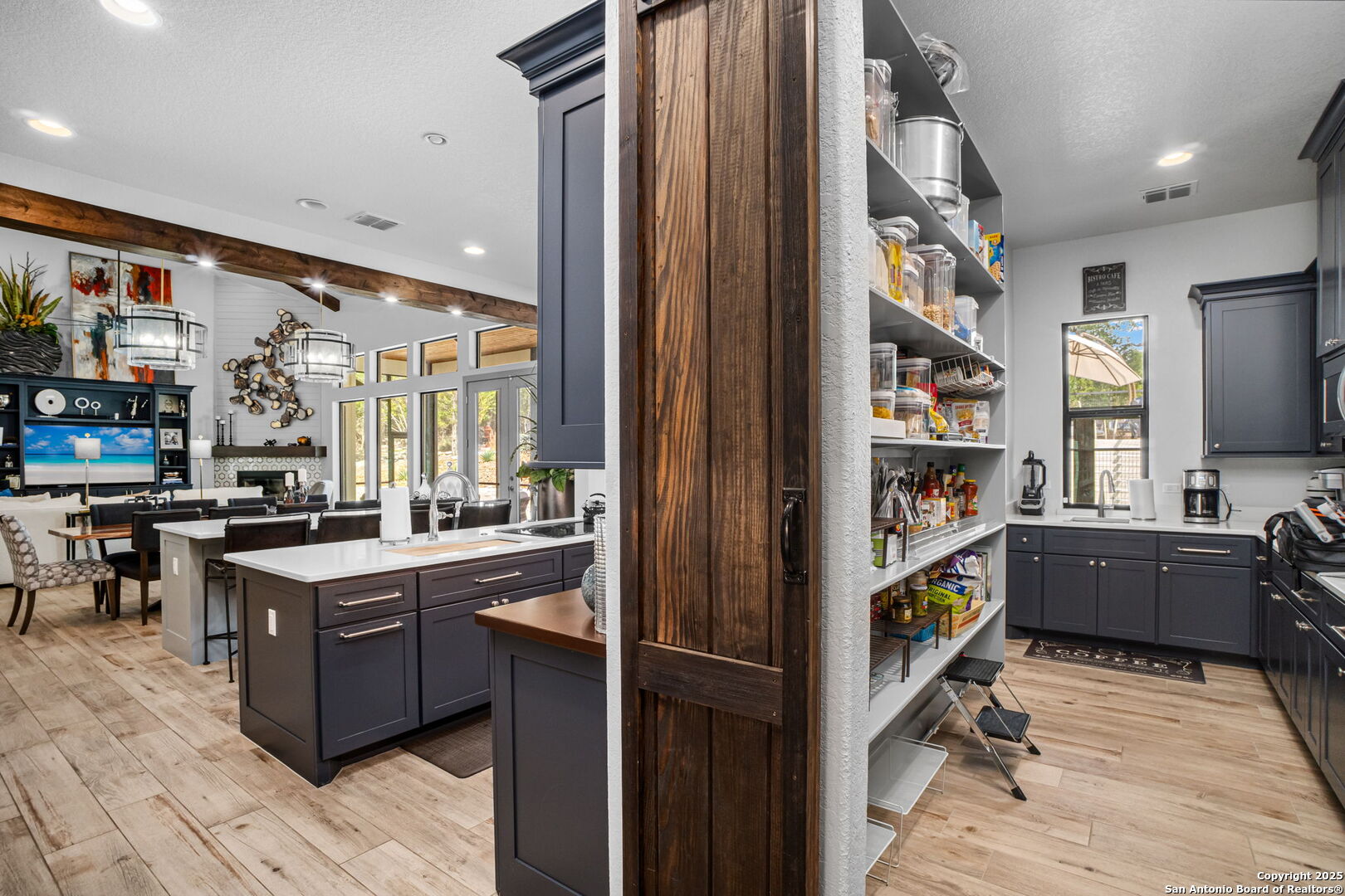 2016 Brunello New Braunfels, TX 78132 - Photo 20 of 53 a kitchen with lots of counter top space