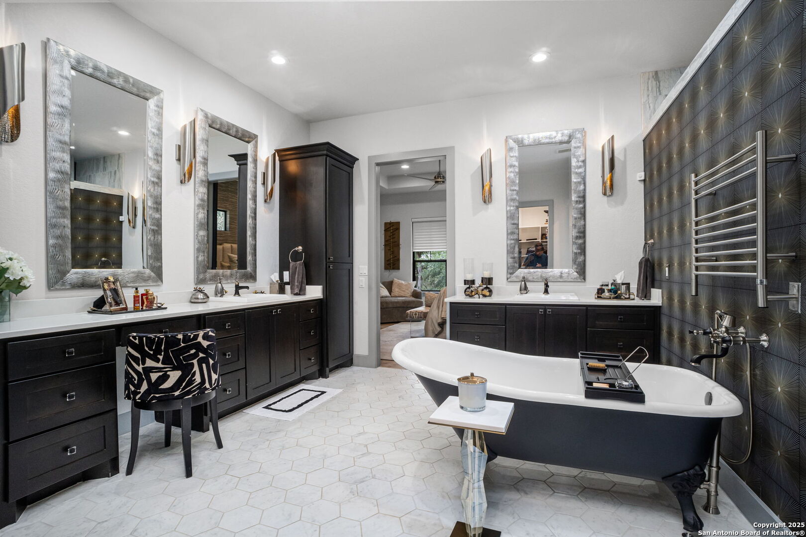 2016 Brunello New Braunfels, TX 78132 - Photo 26 of 53 a view of a lobby with furniture and lamp