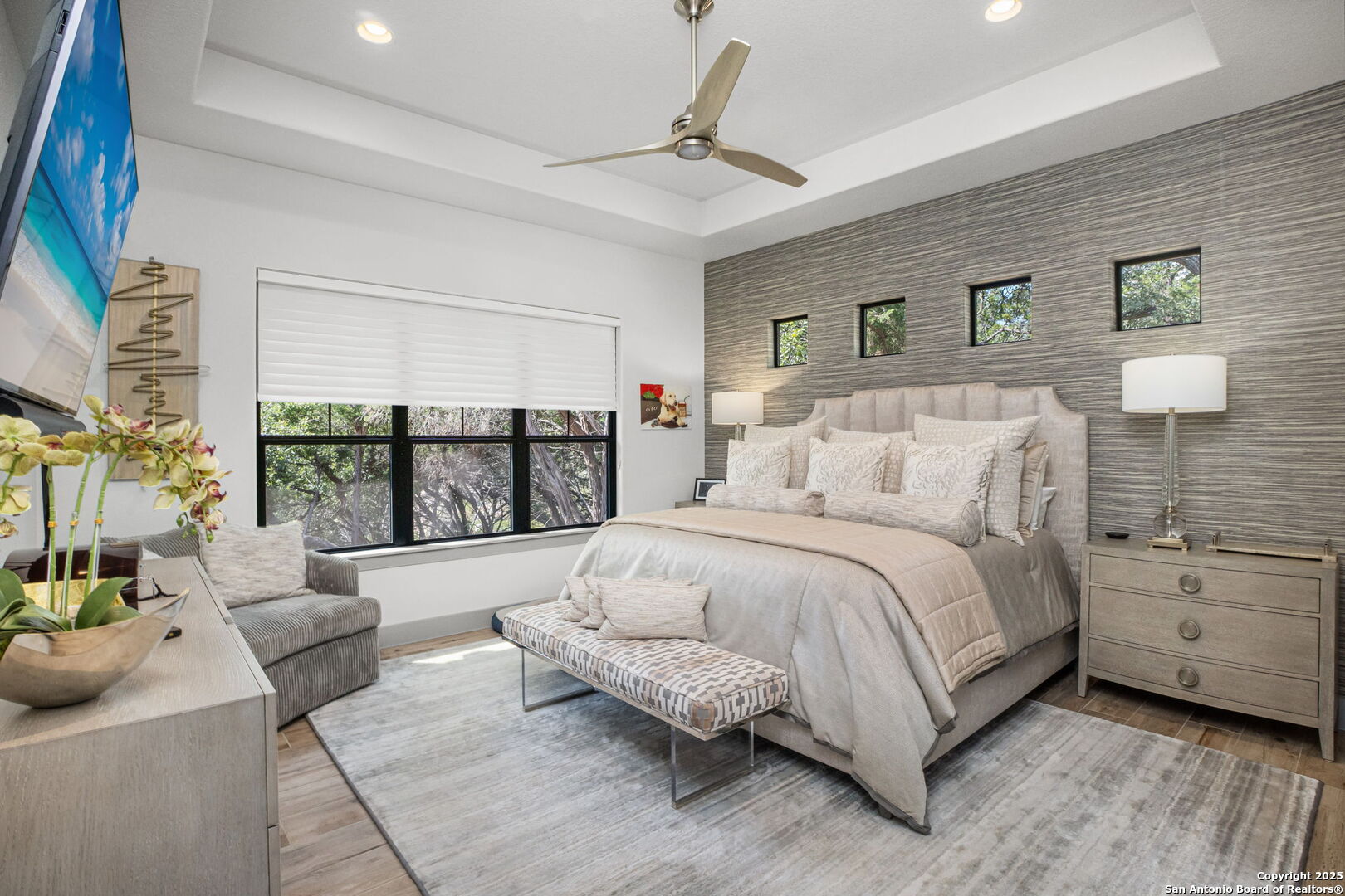 2016 Brunello New Braunfels, TX 78132 - Photo 6 of 53 a spacious bedroom with a bed and a couch