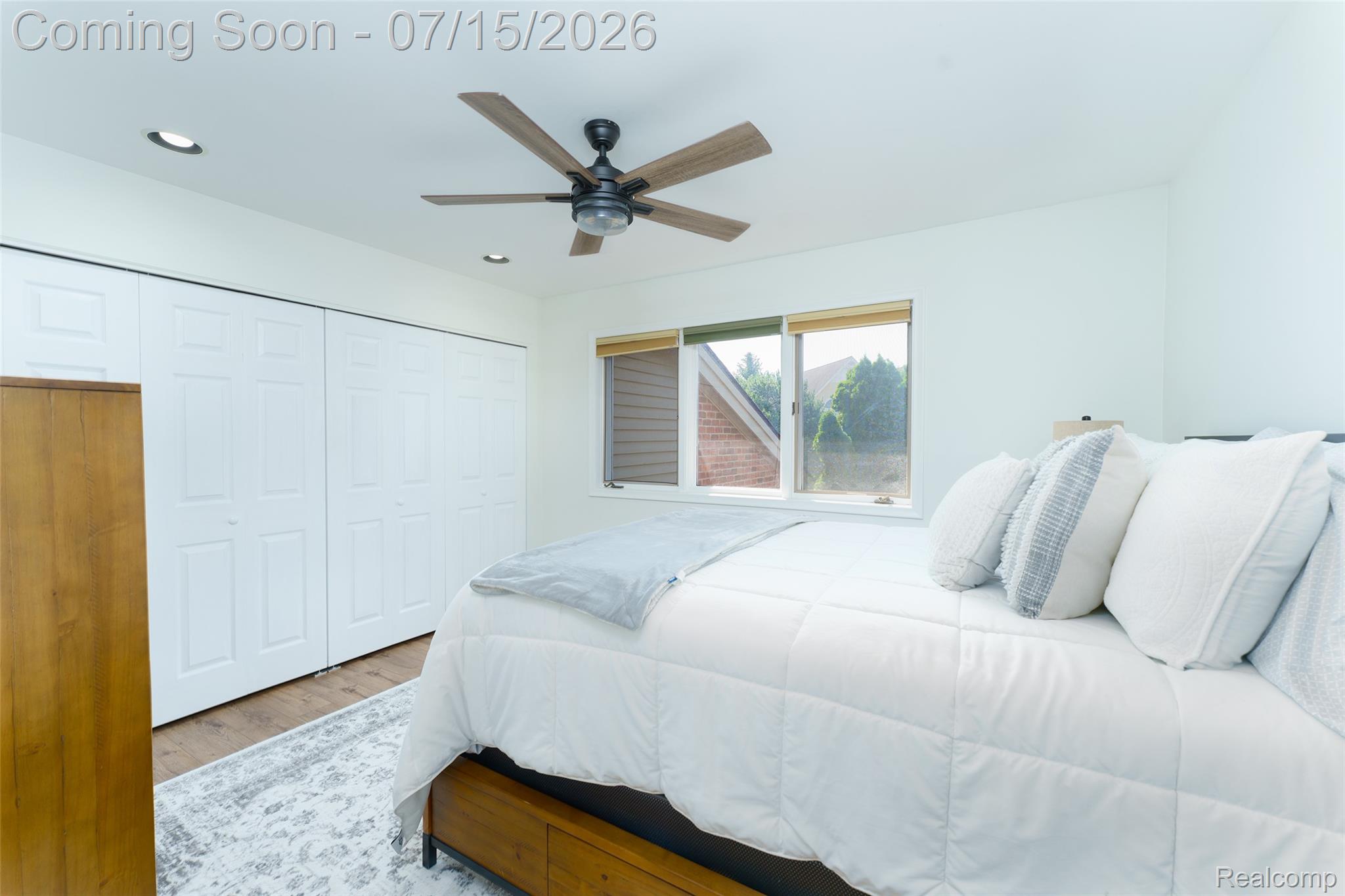 2226 Bowles Street Fenton, MI 48430 - Photo 16 of 24 35 DSC06020.jpg