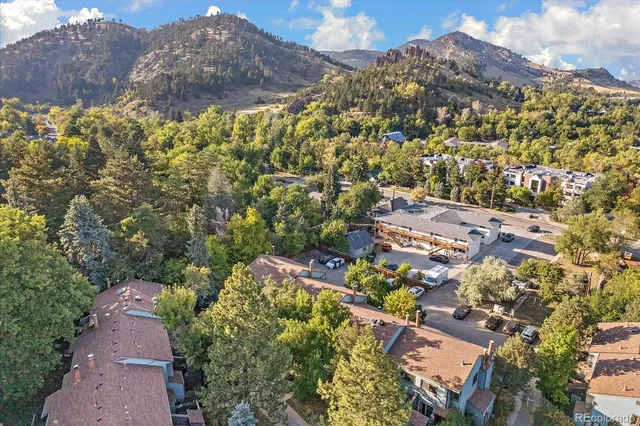 a view of a building