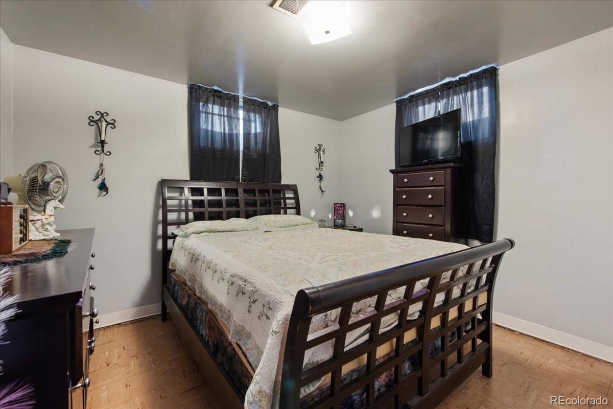 6995 Ruth Way Denver, CO 80221 - Photo 12 of 20 Gallery Image 12