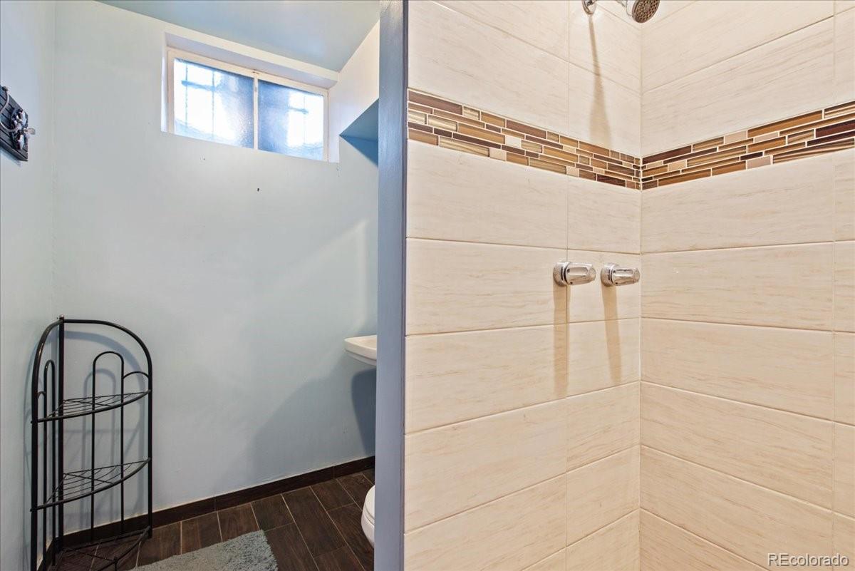 6995 Ruth Way Denver, CO 80221 - Photo 14 of 20 Gallery Image 14