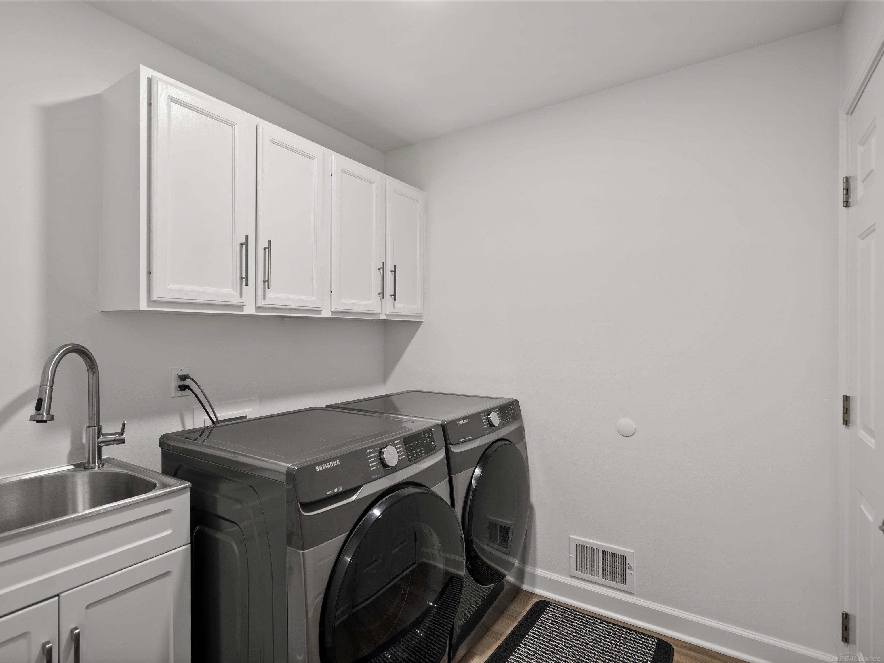 15979 Pheasant Ridge Drive Macomb, MI 48044 - Photo 17 of 29