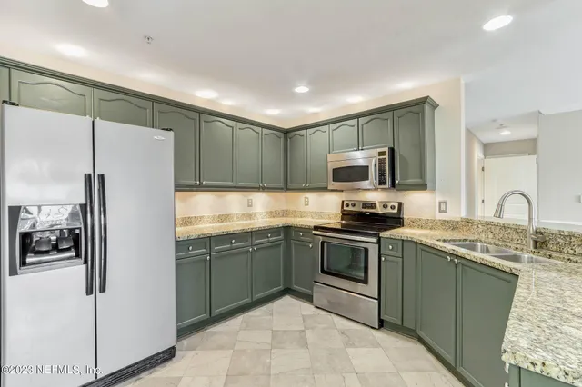 $2,190 | 400 East Bay Street, Unit 504, Jacksonville, FL 32202