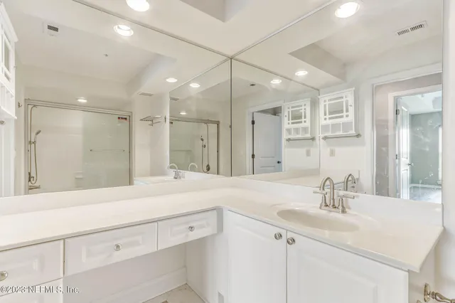 $2,190 | 400 East Bay Street, Unit 504, Jacksonville, FL 32202