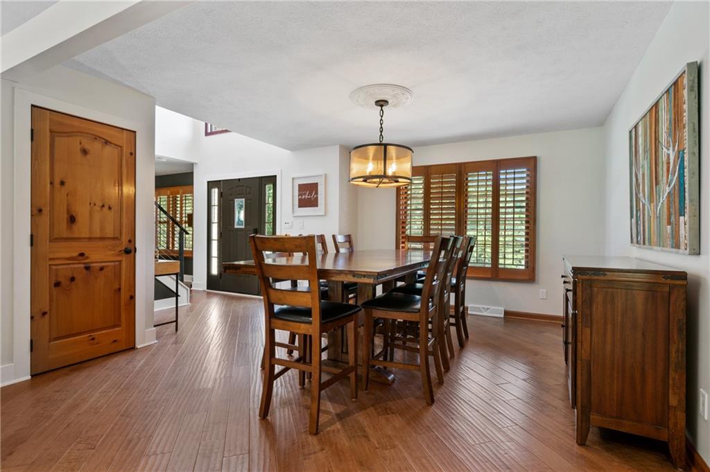235 Ewing Road Carnegie, PA 15106 - Photo 11 of 43