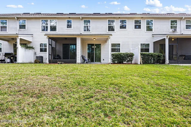 $299,000 | 409 Richmond Drive, St. Johns, FL 32259