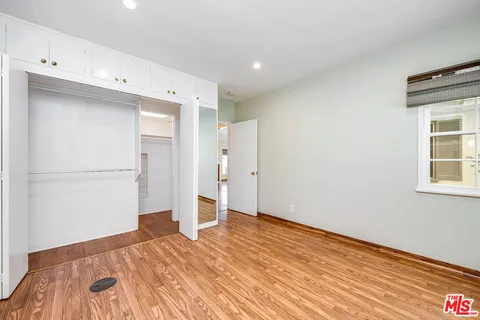 $2,050,000 | 10435 Whipple Street, Toluca Lake, CA 91602