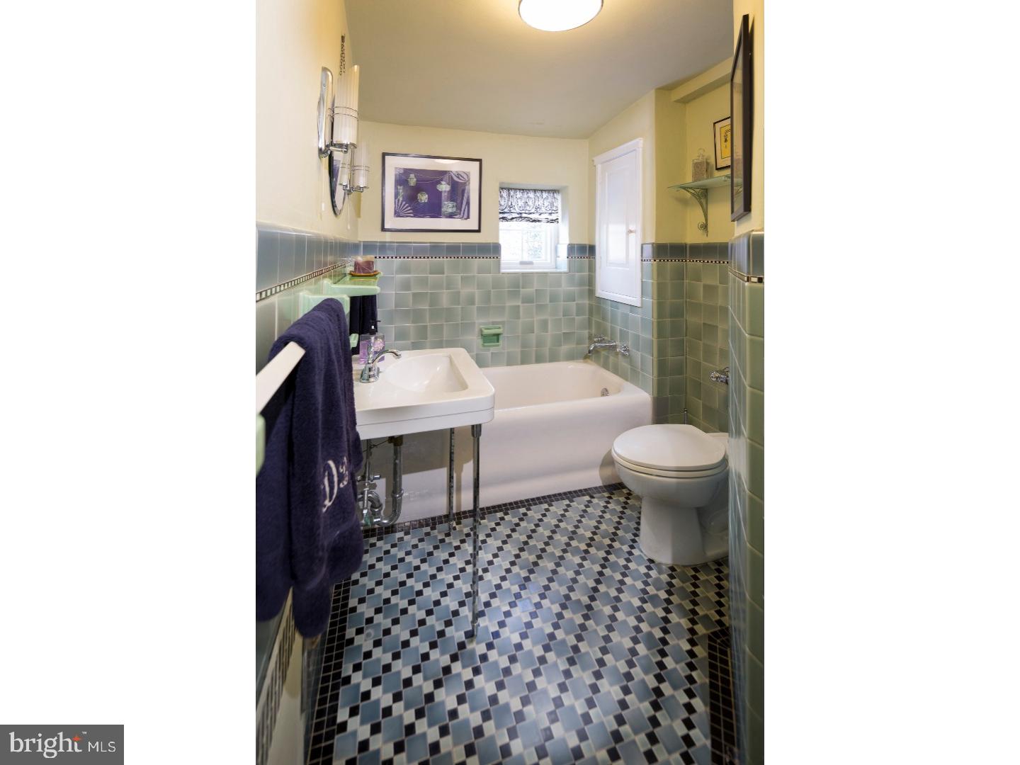 711 River Road Yardley, PA 19067 - Photo 10 of 25 Bedroom 3
