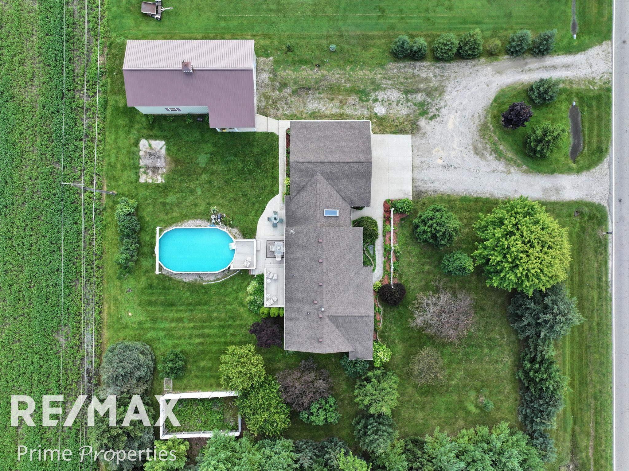 4830 Barnes Road Millington, MI 48746 - Photo 22 of 63 50148551-8317d7bd-94f3-4aab-88fe-7bf22ca1257c.JPG