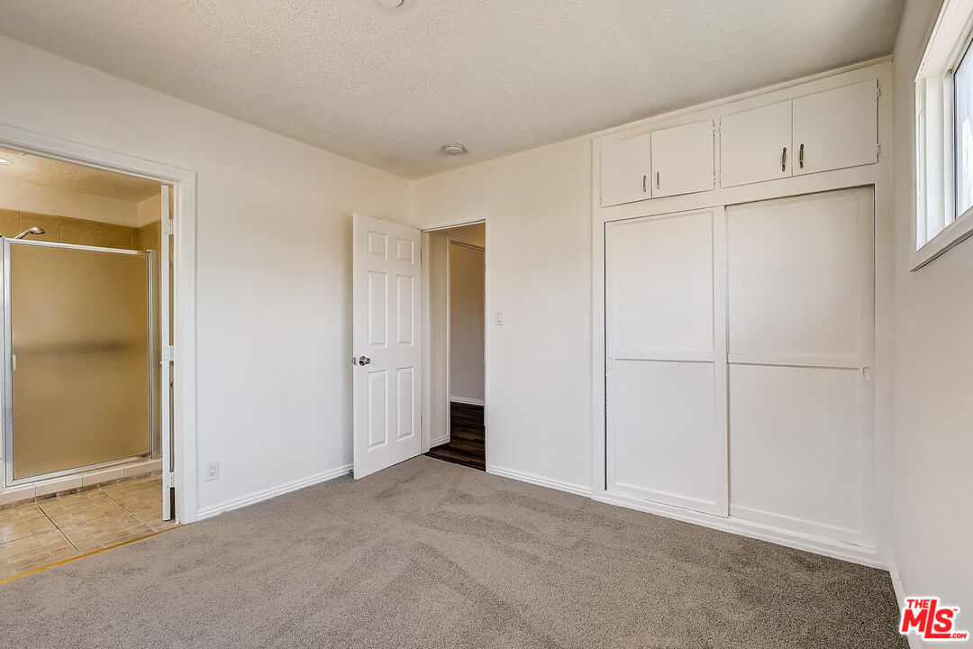 15815 South Haskins Avenue Compton, CA 90220 - Photo 18 of 29