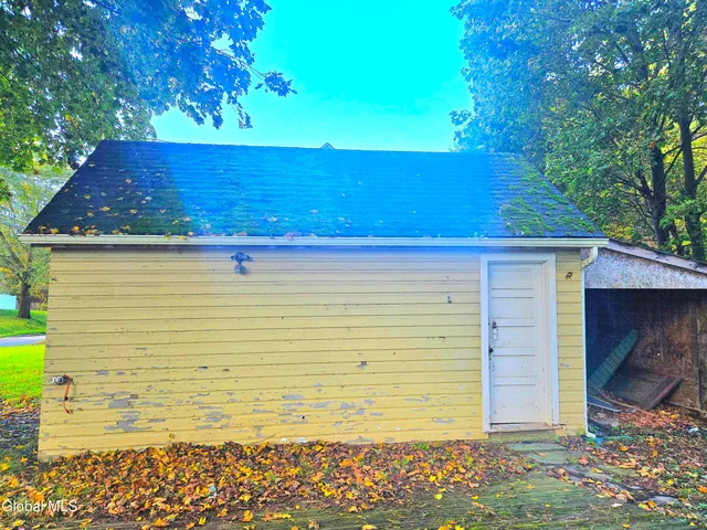 $39,900 | 56 Pearl Street West, Sidney, NY 13838