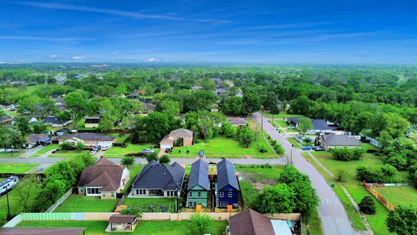 $2,450 | 3808 Hiford Drive, Unit A, Houston, TX 77047