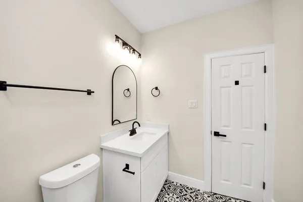 $2,450 | 3808 Hiford Drive, Unit A, Houston, TX 77047