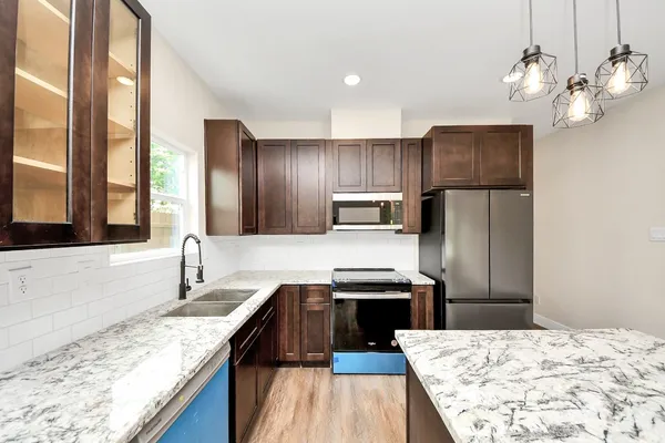 $2,450 | 3808 Hiford Drive, Unit A, Houston, TX 77047