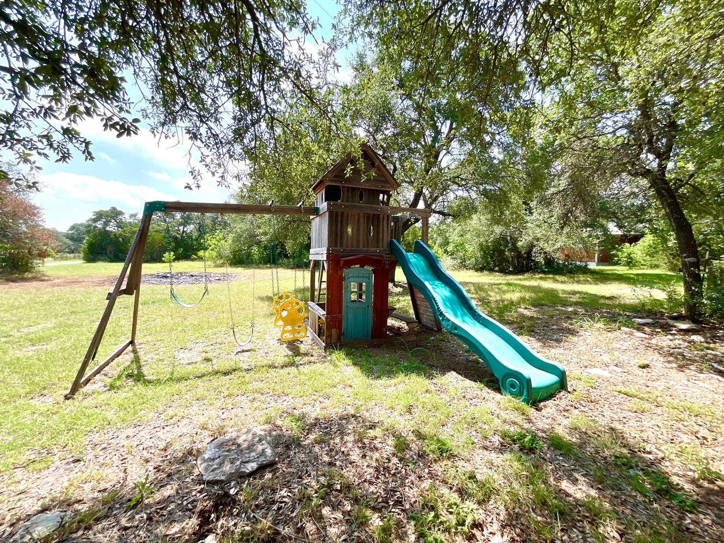 1010 Brooks Mill Road Bertram, TX 78605 - Photo 5 of 34