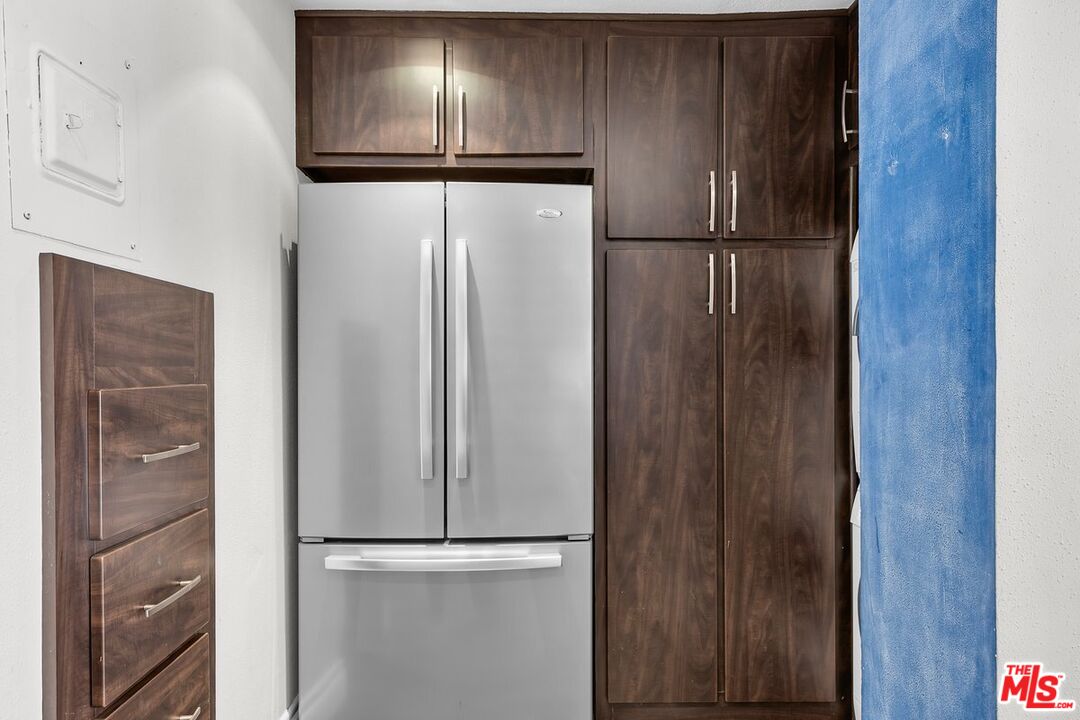 140 Linden Avenue, Unit 615 Long Beach, CA 90802 - Photo 14 of 24