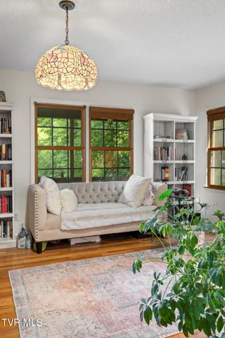 $525,000 | 103 Meadow Springs Court, Flag Pond, TN 37657