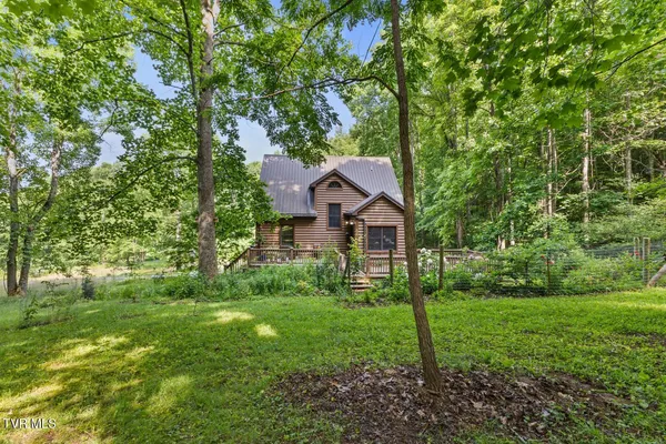 $525,000 | 103 Meadow Springs Court, Flag Pond, TN 37657