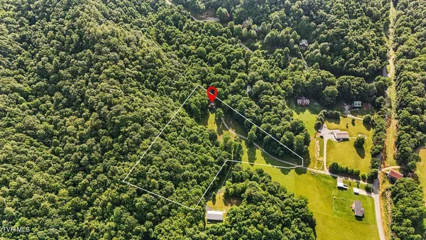 $525,000 | 103 Meadow Springs Court, Flag Pond, TN 37657