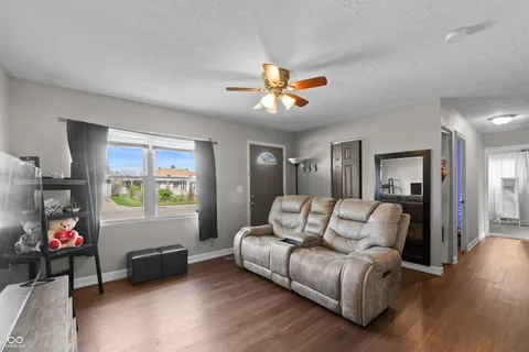 $165,000 | 2901 North Routiers Avenue, Indianapolis, IN 46219
