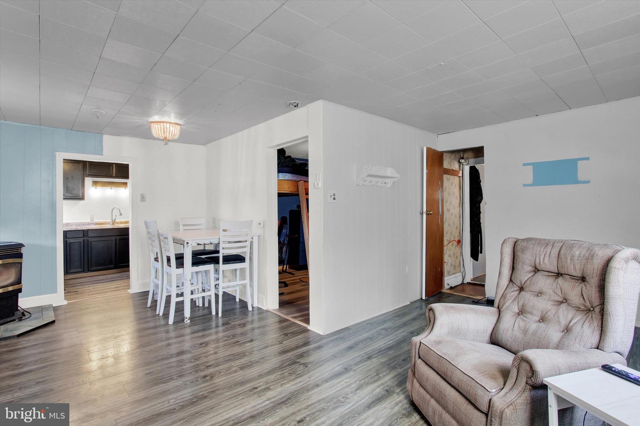 1856 Stoverstown Road Spring Grove, PA 17362 - Photo 7 of 22