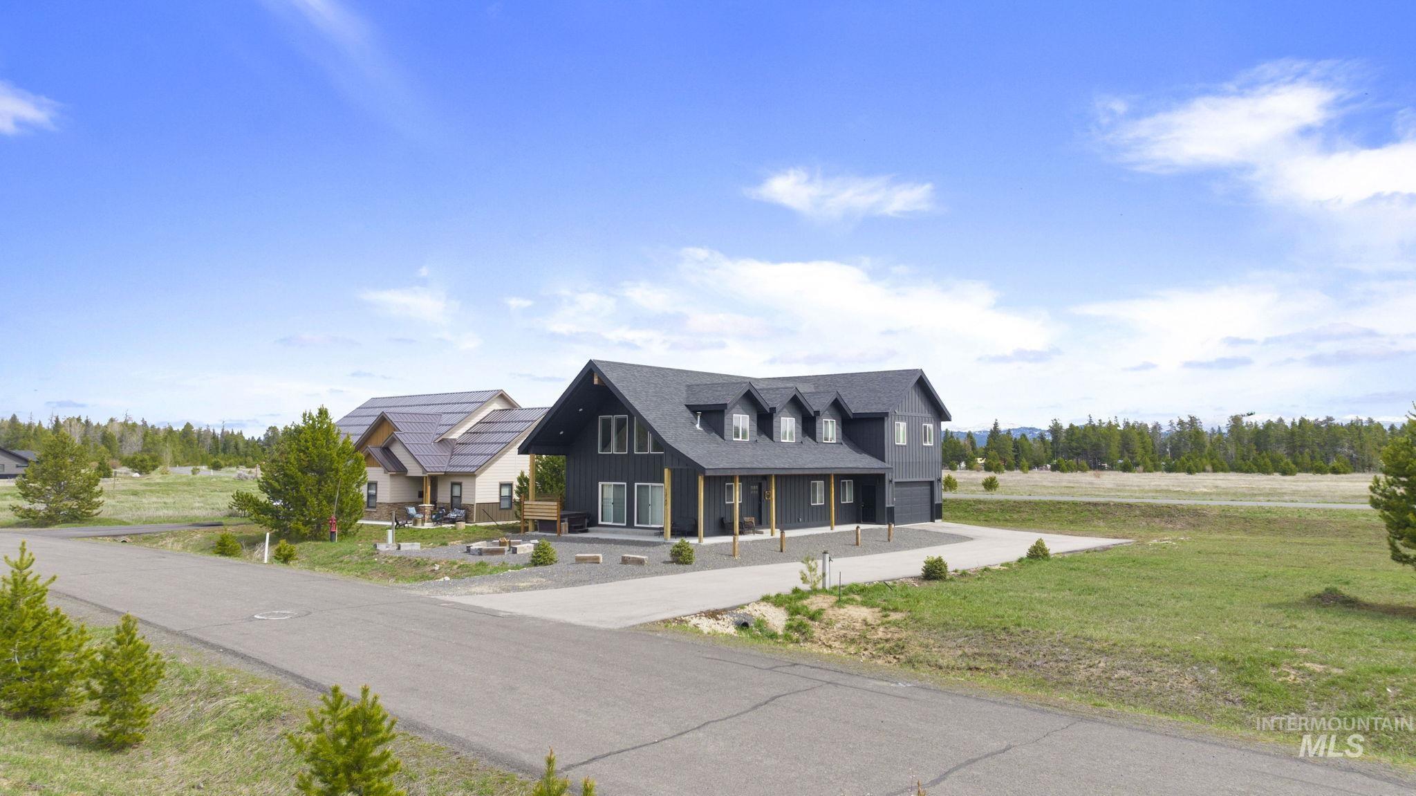 13142 Hawks Bay Road Donnelly, ID 83615 - Photo 38 of 40