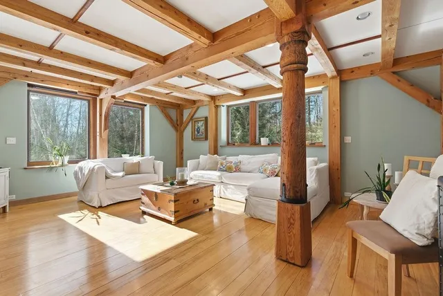 $499,900 | 125 Winch Hill Road, Langdon, NH 03602