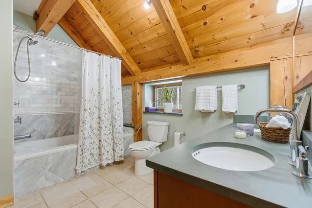 $499,900 | 125 Winch Hill Road, Langdon, NH 03602