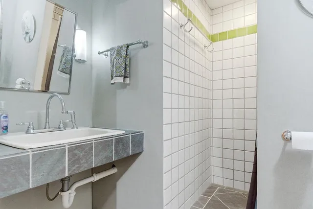 $499,900 | 125 Winch Hill Road, Langdon, NH 03602