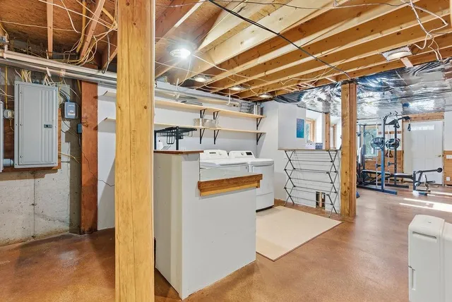 $499,900 | 125 Winch Hill Road, Langdon, NH 03602