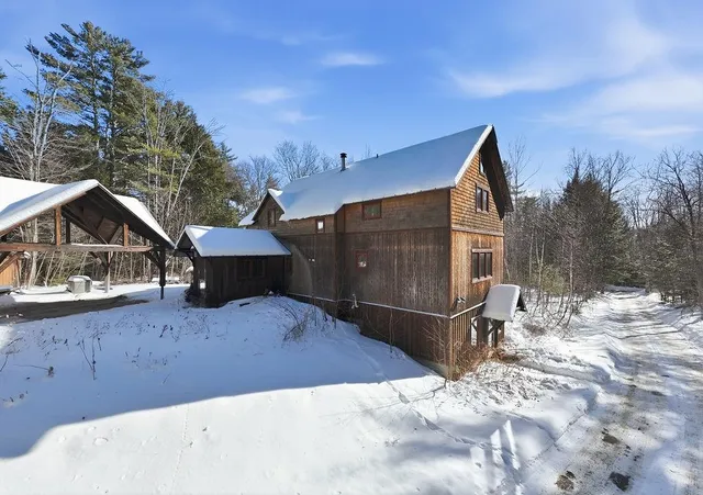 $499,900 | 125 Winch Hill Road, Langdon, NH 03602