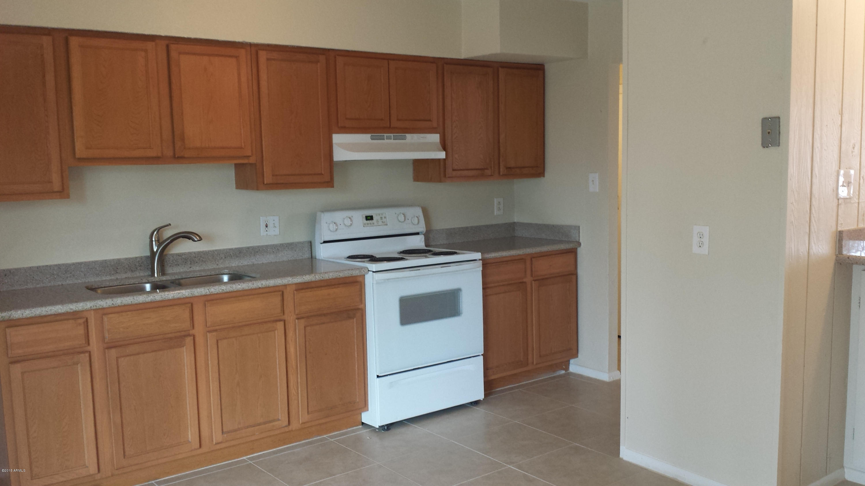 5907 West Osborn Road Phoenix, AZ 85033 - Photo 3 of 13 20150220_105028