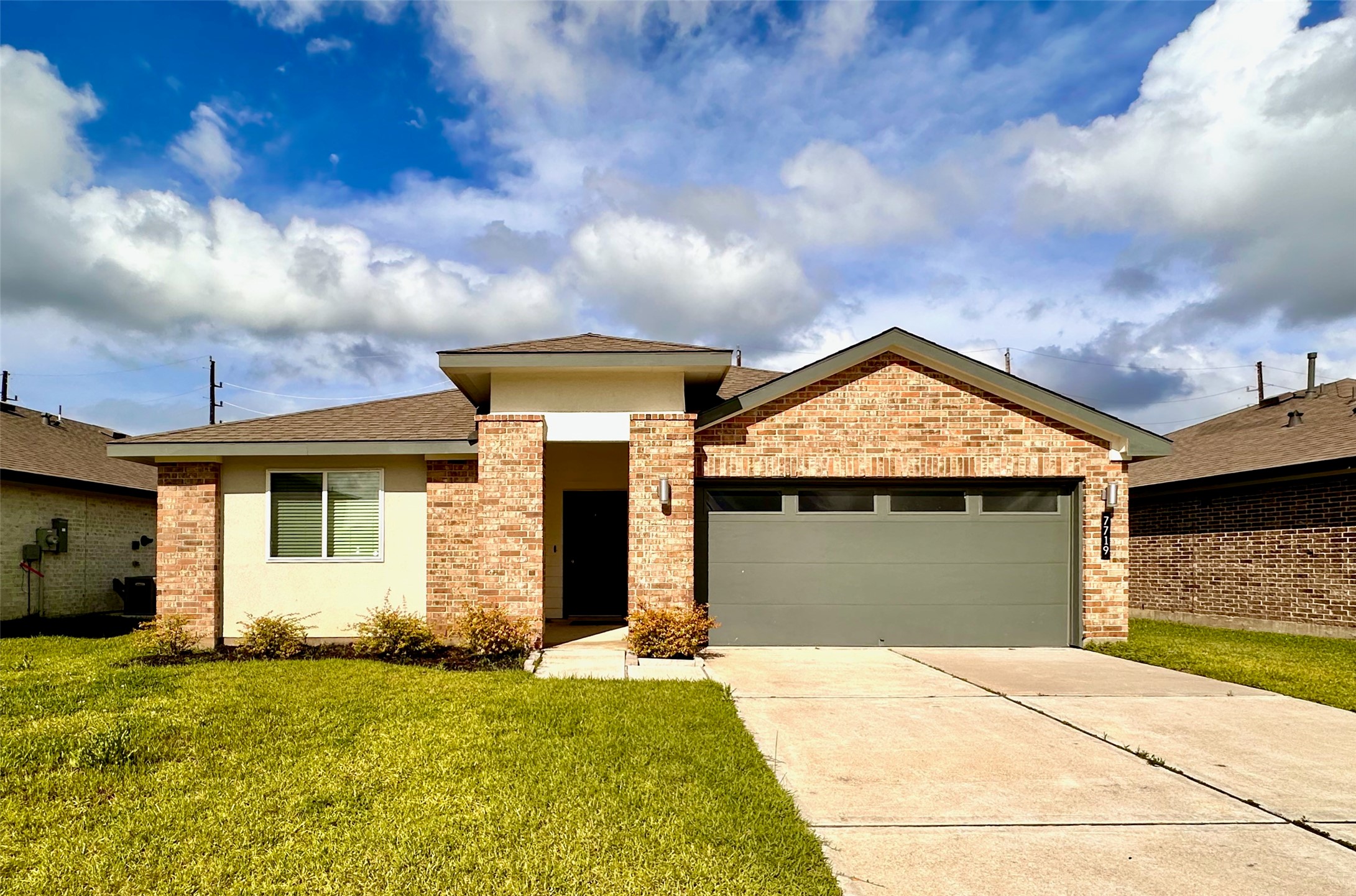 7719 Suffolk Vly Lane Rosharon, TX 77583 - Photo 1 of 22