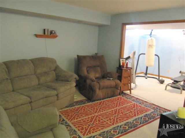 710 Diamond Point Place Fort Wayne, IN 46804 - Photo 21 of 29