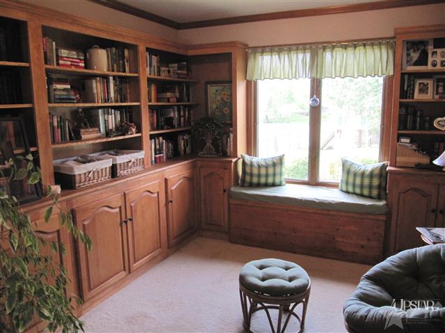 710 Diamond Point Place Fort Wayne, IN 46804 - Photo 4 of 29