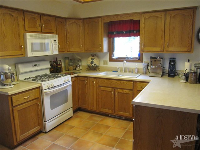 710 Diamond Point Place Fort Wayne, IN 46804 - Photo 7 of 29