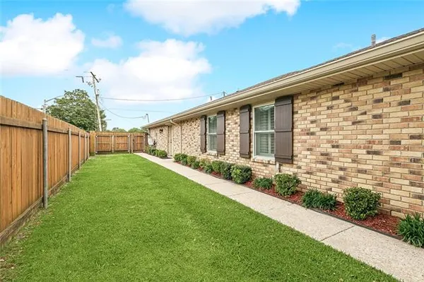 $398,000 | 406 Ave A, Belle Chasse, LA 70037