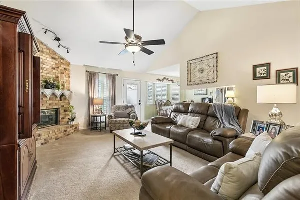 $398,000 | 406 Ave A, Belle Chasse, LA 70037