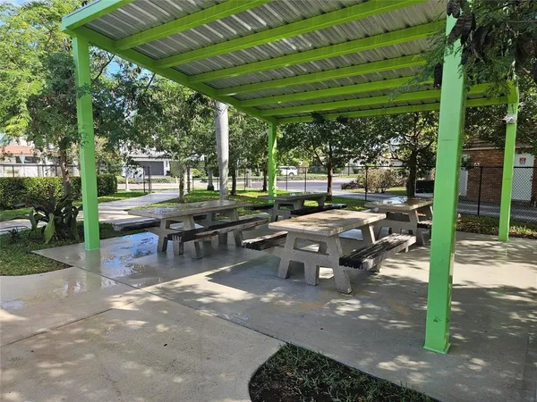 $1,800 | 580 Egret Drive, Unit 310, Hallandale Beach, FL 33009