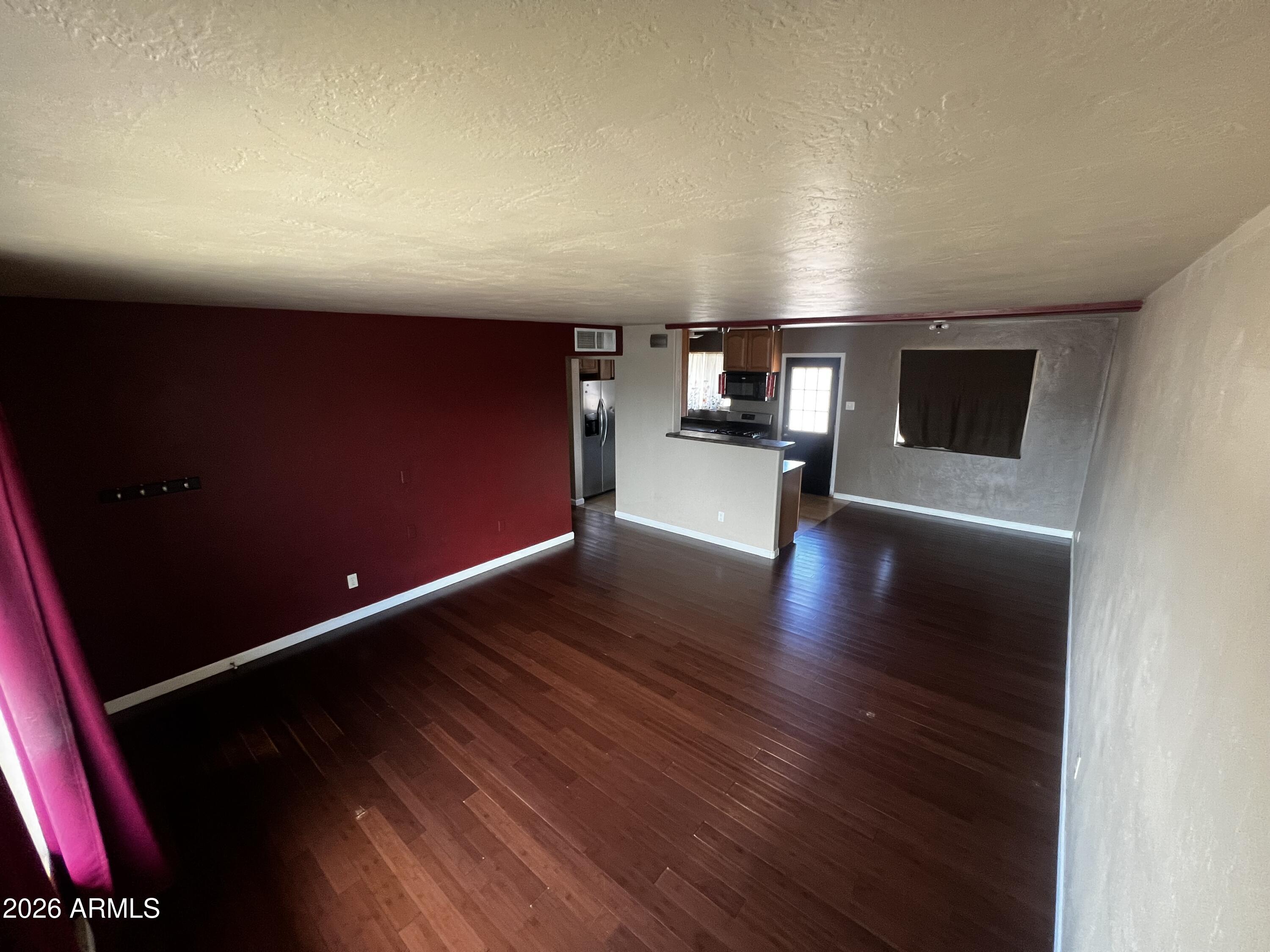 101 East Monte Way Phoenix, AZ 85042 - Photo 6 of 21 IMG_7808