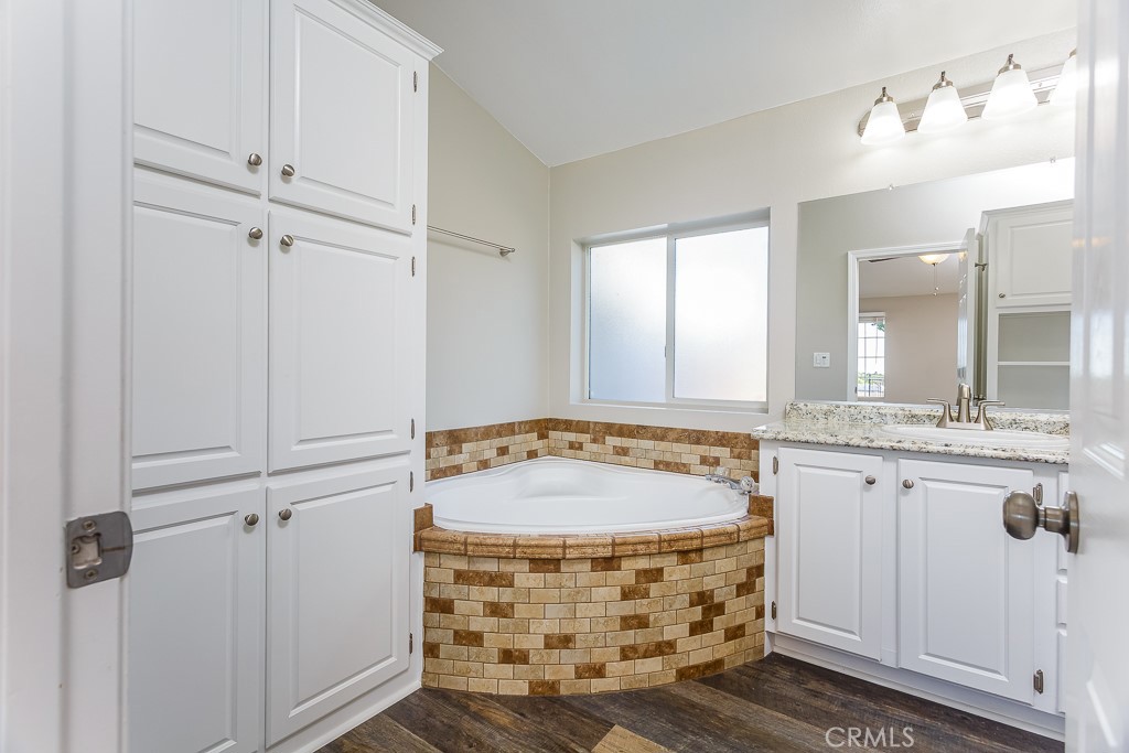 35444 Astley Road Acton, CA 93510 - Photo 15 of 37