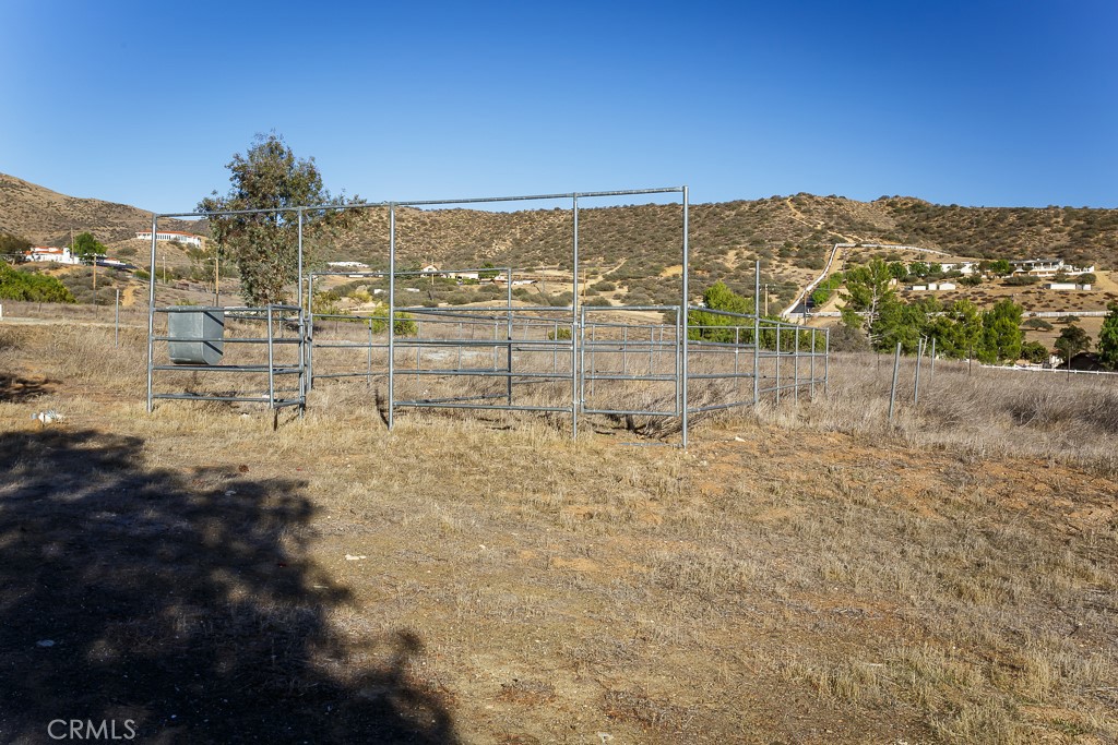 35444 Astley Road Acton, CA 93510 - Photo 29 of 37