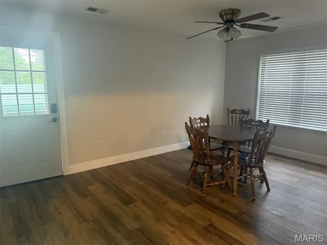 $950 | 15591 Highway 21, Potosi, MO 63664