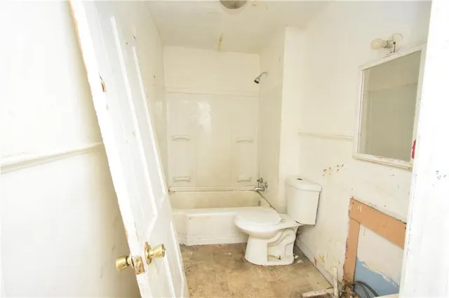 $62,500 | 618-620 15th Street, Beaver Falls, PA 15010